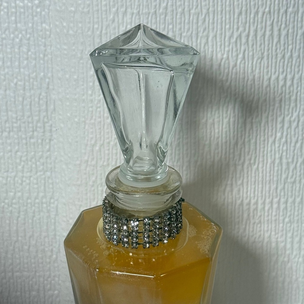 Lady Primrose Tryst Kiss Bathing Gel Crystal Decanter Tall Rare Vtg‎ - Picture 3 of 9